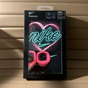 Nike Newborn 3-Piece Set